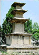 술정리 동삼층 석탑